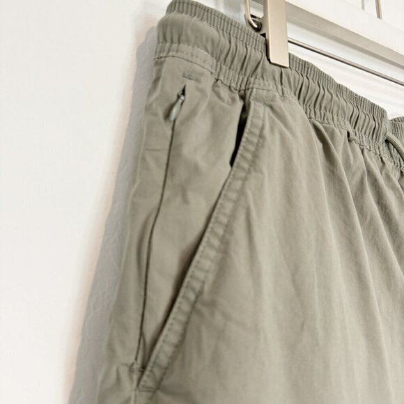 Denim‎ & Flower Mens Green Casual Shorts Size XL - Picture 2 of 7